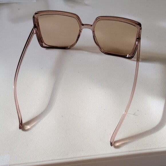 Oversized Sunglasses Square Big Frame Anti-Ultraviolet Champagne Color NEW - Picture 6 of 13